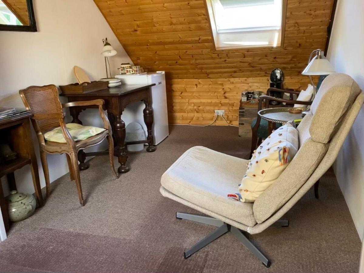 Chez Ker Anna Bed & Breakfast Canihuel ภายนอก รูปภาพ