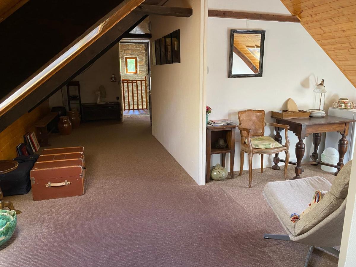 Chez Ker Anna Bed & Breakfast Canihuel ภายนอก รูปภาพ
